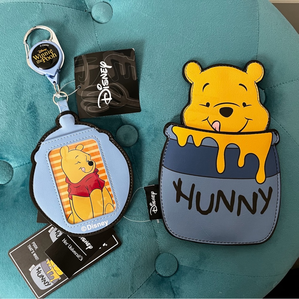 Disney Winnie the Pooh Cardholder Wallet Badge Holder Lanyard Bundle